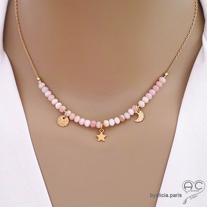 Collier en opale rose, pampilles étoile et lune, plaqué or, fait main, création by Alicia