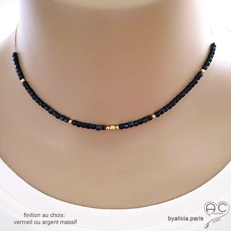 Collier spinelle noire sur une chaîne fine, fait main, création by Alicia
