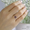 Bague petit carré en améthyste violet, pierre semi-précieuse et plaqué or, femme