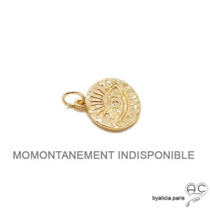 Pendentif, médaille avec oeil gravé sur ovale en plaqué or martelé, tendance, femme bohème chic, gipsy