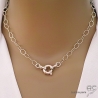 Collier, sautoir, chaîne argent massif grands maillons martelé et lisse avec fermoir marin, création by Alicia