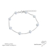 Bracelet avec perles blanches parsemées sur une chaîne fine argent, fait main, création by Alicia