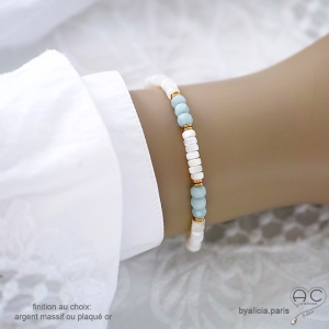 Bracelet nacre blanche et amazonite, bohème chic, fait man, création by Alicia