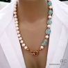 gros collier femme en perle d'eau douce et aigue-marine avec grand fermoir plaqué or, fait main, artisanal