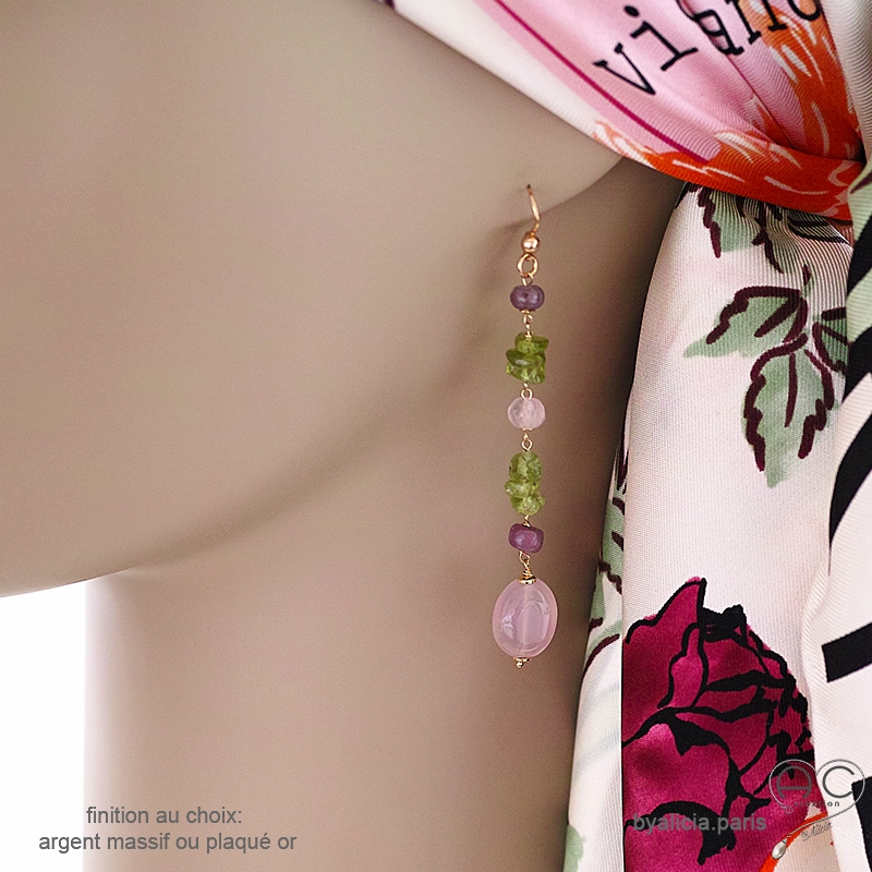 Boucles d'oreilles longues en calcédoine rose, péridot et rubis, pierres naturelles, fait main, création by Alicia