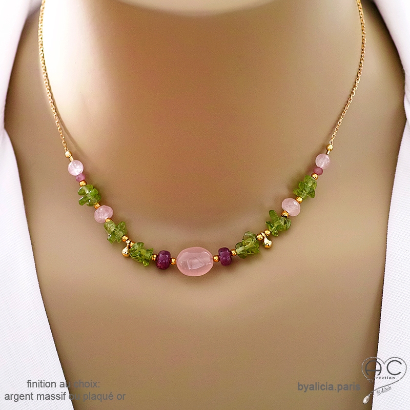 Collier en calcédoine rose, péridot, rubis, chaîne fine plaqué or ou argent, fait main, création by Alicia