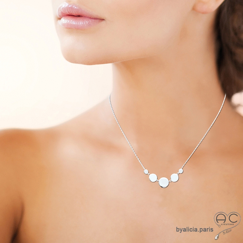 Collier avec multiples médailles rondes en argent 925 rhodié, ras du cou, femme