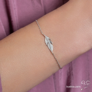 Bracelet avec plume en argent 925 rhodié sur une chaîne fine, femme