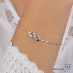 Bracelet avec l'infini serti de zirconium brillant en argent 925 rhodié, fin, femme